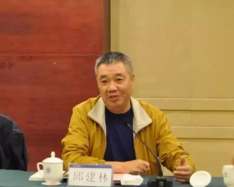 面向全球,面向未来!恒逸与浙大联手打造的研究院按下科研创新“快捷键” 面向全球,面向未来!恒逸与浙大联手打造的研究院按下科研创新“快捷键”