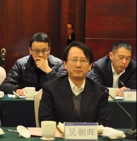 面向全球,面向未来!恒逸与浙大联手打造的研究院按下科研创新“快捷键” 面向全球,面向未来!恒逸与浙大联手打造的研究院按下科研创新“快捷键”