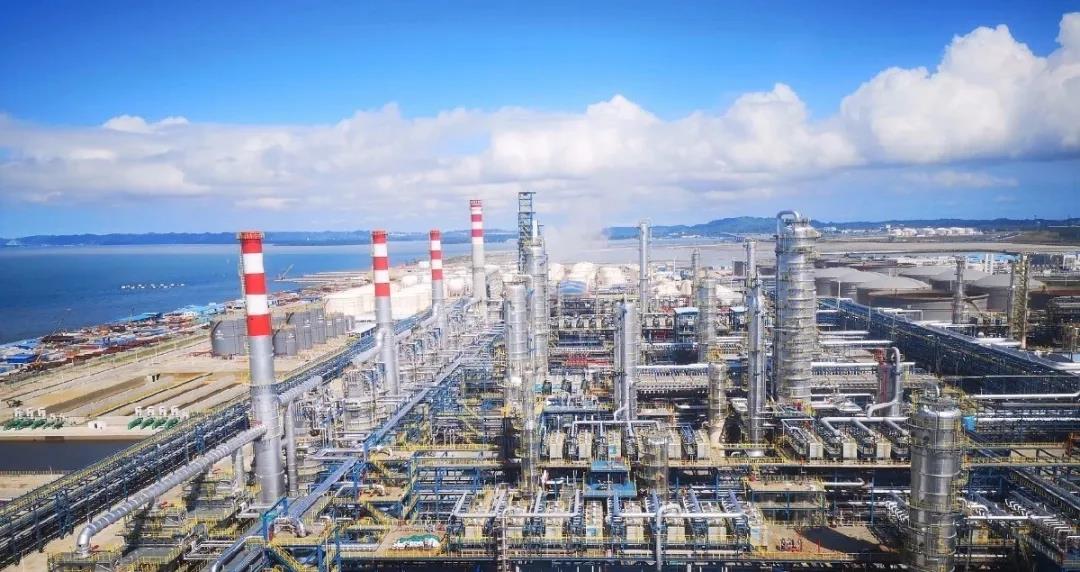 邱建林:百年恒逸梦想需要战略、科研和人力三轮驱动! 邱建林:百年恒逸梦想需要战略、科研和人力三轮驱动!