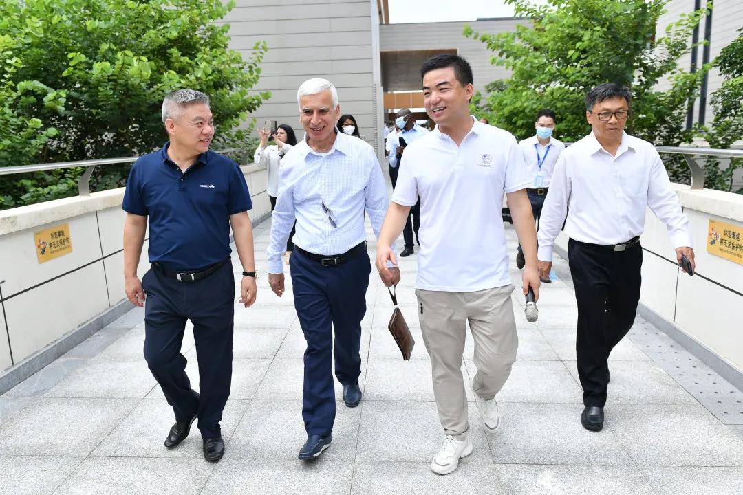 53位!最大规模驻华使节到访软件园 53位!最大规模驻华使节到访软件园