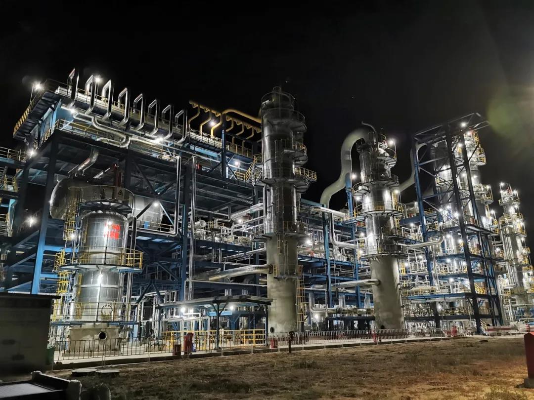 【项目建设】延长油田伴生气项目BDO装置精馏单元投料试车成功 【项目建设】延长油田伴生气项目BDO装置精馏单元投料试车成功