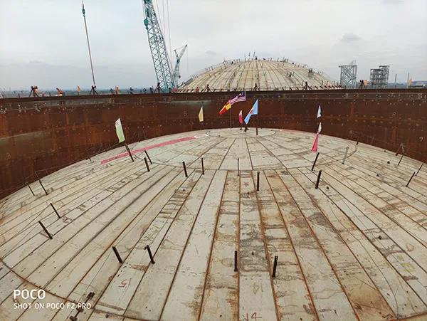 寰球公司马来西亚巴生港低温储罐接收站项目第二台储罐成功升顶 寰球公司马来西亚巴生港低温储罐接收站项目第二台储罐成功升顶