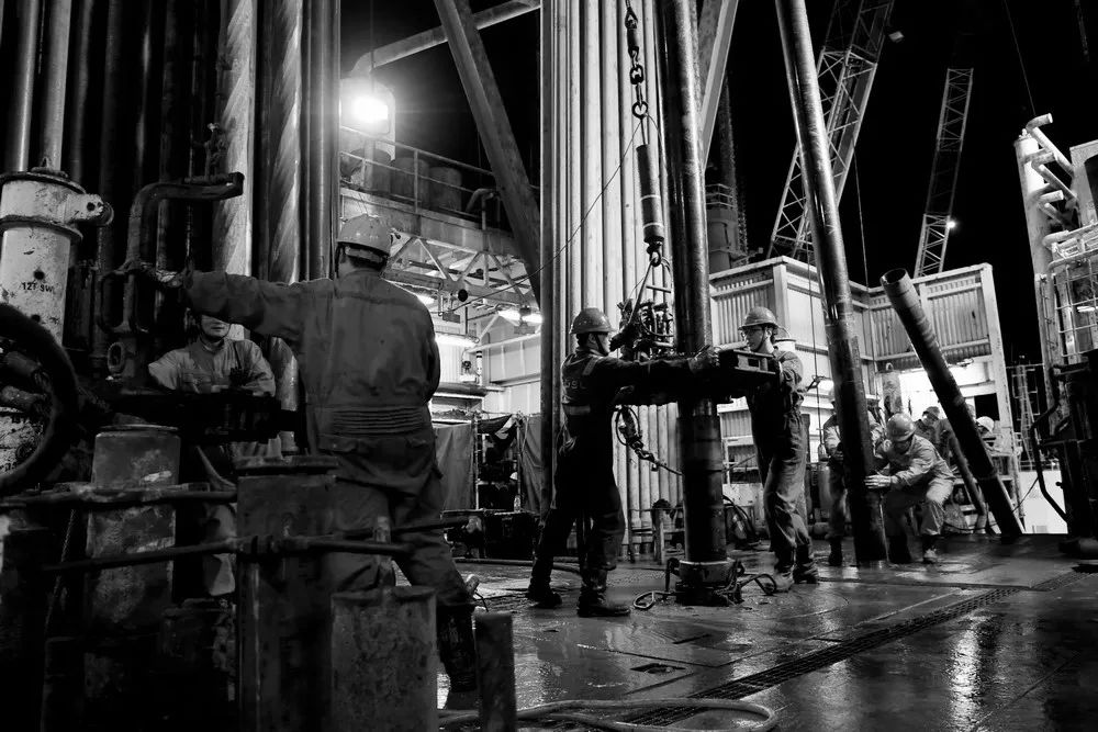 亿“气”点亮!千亿方级大气田投产背后 亿“气”点亮!千亿方级大气田投产背后