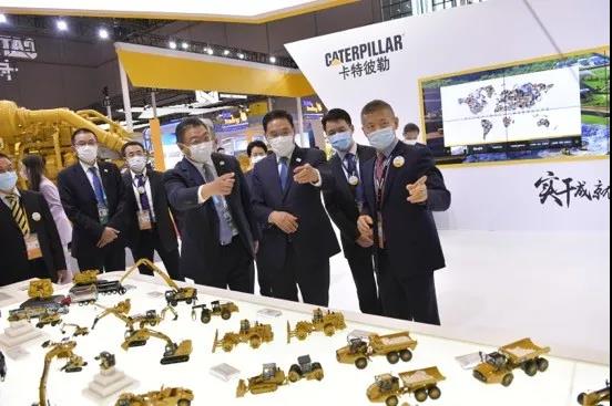 买买买!中国石化在进博会与50家供应商签约 买买买!中国石化在进博会与50家供应商签约