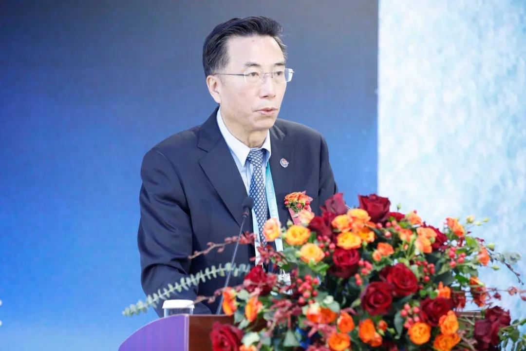 签大单!汪东进出席中国海油第三届进博会全球采购签约仪式 签大单!汪东进出席中国海油第三届进博会全球采购签约仪式