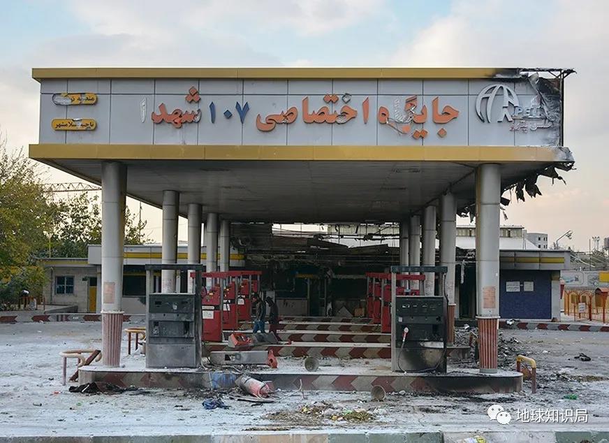 石油土豪伊朗竟无油可用? 石油土豪伊朗竟无油可用?