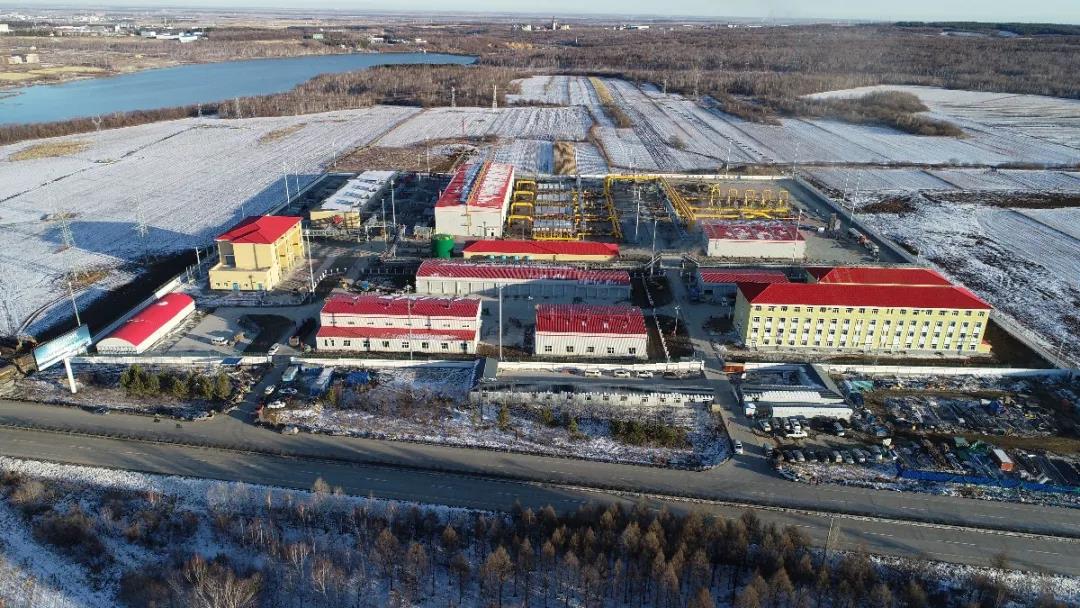 严寒里的暖流 严寒里的暖流