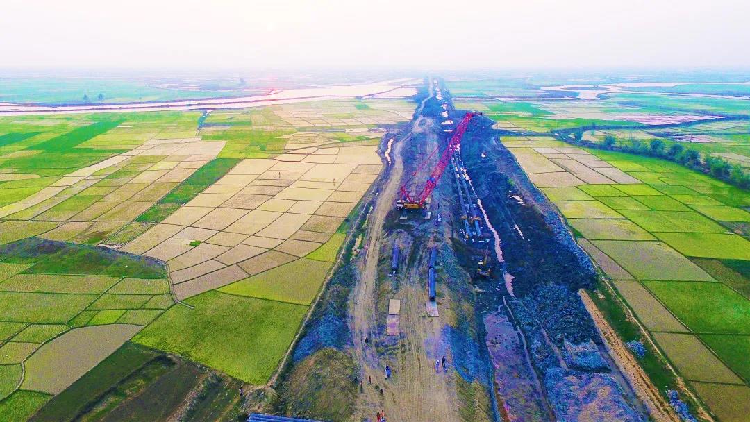 捷报!孟加拉单点系泊项目南部线路主体管道焊接完成 捷报!孟加拉单点系泊项目南部线路主体管道焊接完成