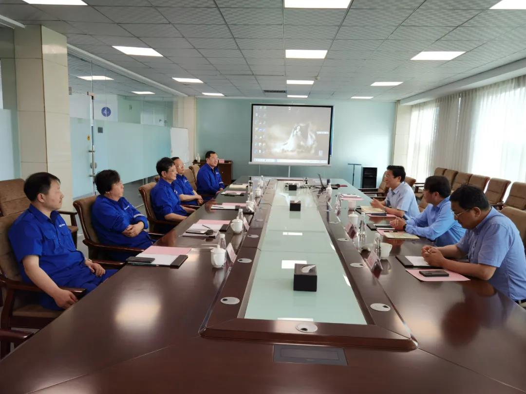 胡二甫会见北方华锦联合石化有限公司 党委书记、董事长任勇强 胡二甫会见北方华锦联合石化有限公司 党委书记、董事长任勇强