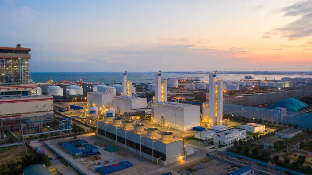 林德华谊钦州一体化基地项目启动供气 林德华谊钦州一体化基地项目启动供气