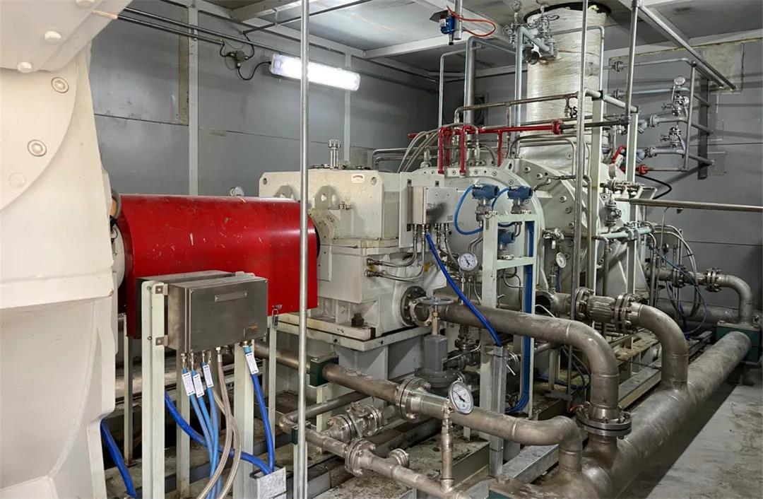 大流量螺杆丁二烯压缩机组成功投用 大流量螺杆丁二烯压缩机组成功投用