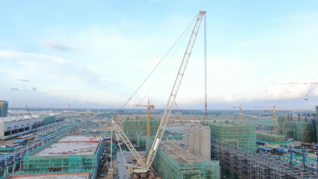 寰球公司广东石化项目:树立国内高密度聚乙烯装置反应器安装新的里程碑 寰球公司广东石化项目:树立国内高密度聚乙烯装置反应器安装新的里程碑