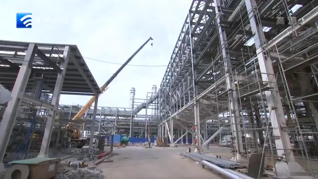 舟山绿色石化基地二期:高压聚乙烯装置进入扫尾阶段 舟山绿色石化基地二期:高压聚乙烯装置进入扫尾阶段