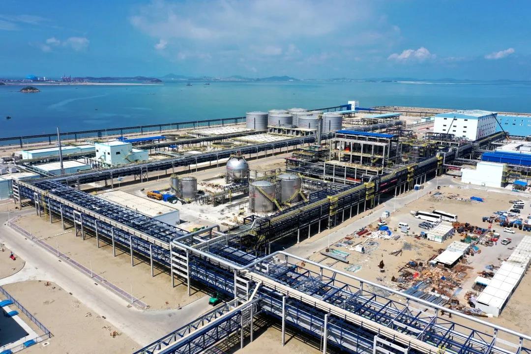 喜报!古雷炼化 SBS 装置高标准中交! 喜报!古雷炼化 SBS 装置高标准中交!