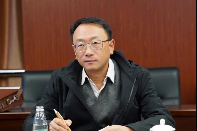 南钢与扬州中远海运重工签订合作协议 南钢与扬州中远海运重工签订合作协议