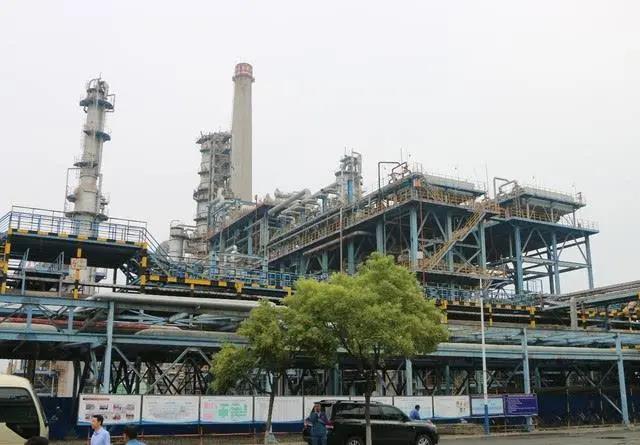 智能炼厂——兰州石化数字化转型路上的“新甜头“” 智能炼厂——兰州石化数字化转型路上的“新甜头“”