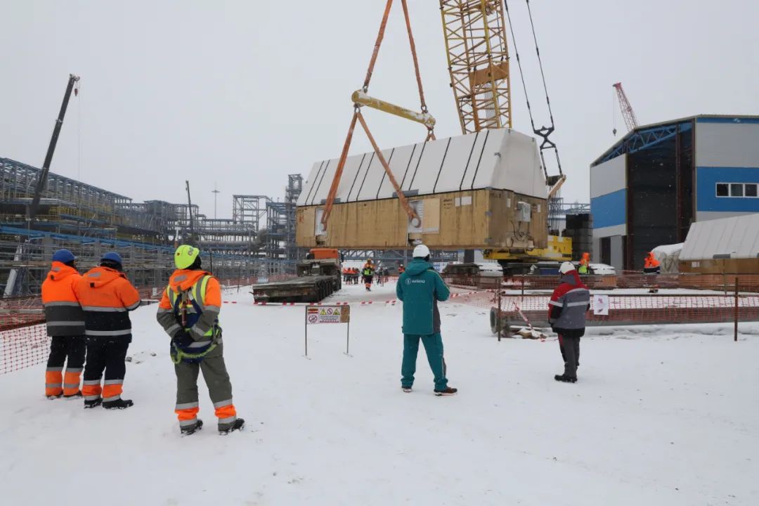 聚焦 | 零下20多度,2套压缩机组运抵AGPP项目四期现场 聚焦 | 零下20多度,2套压缩机组运抵AGPP项目四期现场