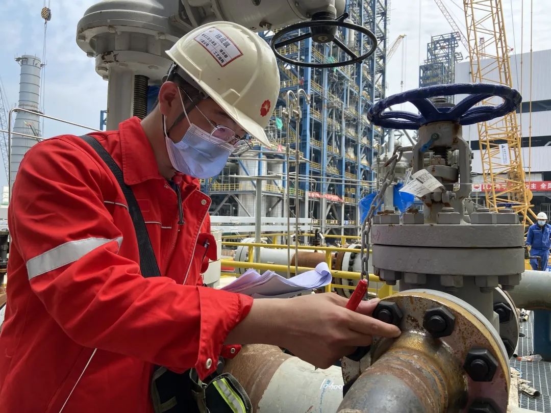 单日突破15个!——寰球工程公司广东石化五联合项目高效推进管道试压工作 单日突破15个!——寰球工程公司广东石化五联合项目高效推进管道试压工作