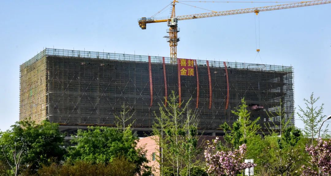 提速建设!十六化建公司各重点项目不断刷新“进度条” 提速建设!十六化建公司各重点项目不断刷新“进度条”