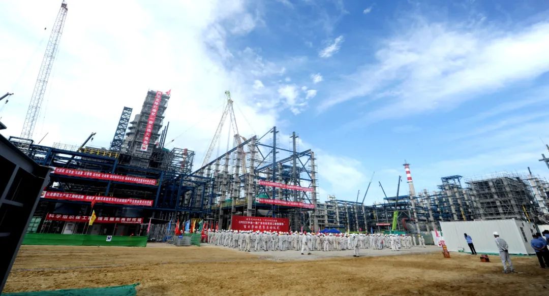 攻坚冲刺,锁定广东石化“6?30”中交目标不动摇 攻坚冲刺,锁定广东石化“6?30”中交目标不动摇