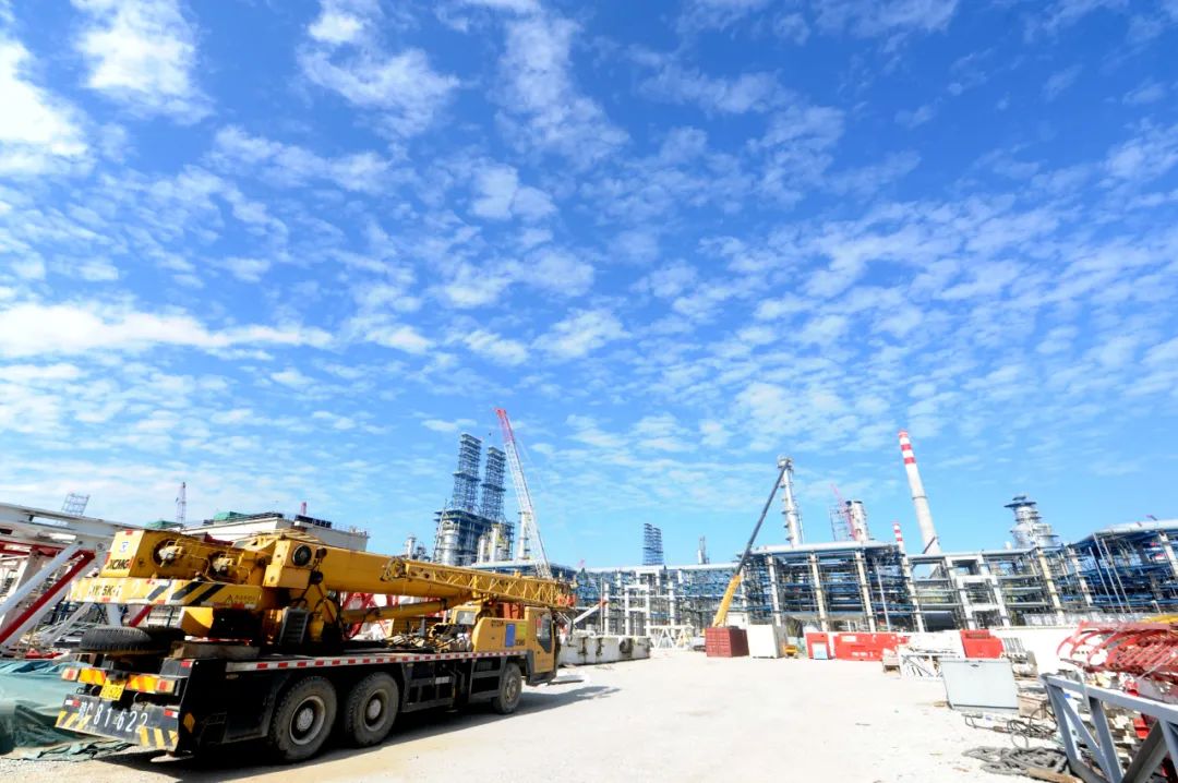 攻坚冲刺,锁定广东石化“6?30”中交目标不动摇 攻坚冲刺,锁定广东石化“6?30”中交目标不动摇