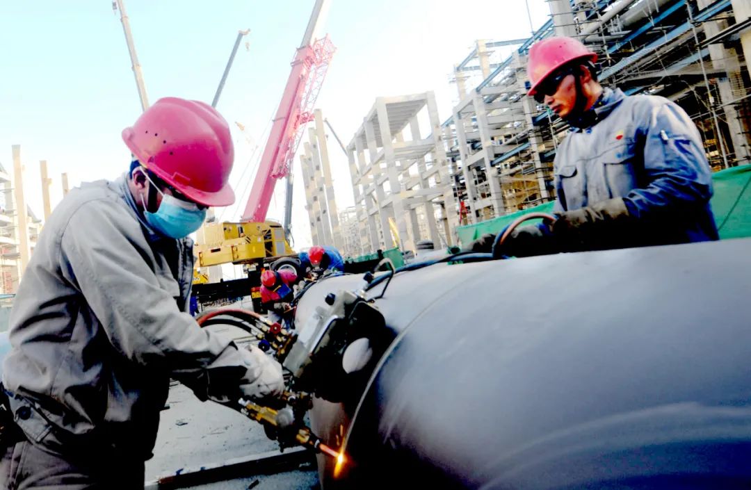 攻坚冲刺,锁定广东石化“6?30”中交目标不动摇 攻坚冲刺,锁定广东石化“6?30”中交目标不动摇