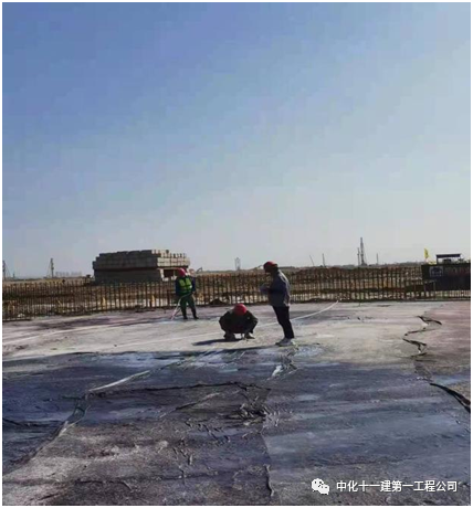 苯乙烯装置第一个罐基础大体积混凝土浇筑完成 苯乙烯装置第一个罐基础大体积混凝土浇筑完成