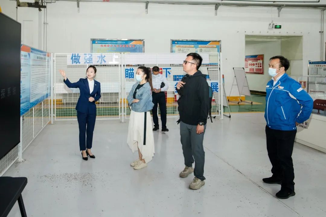 新华社记者来宝石机械采访 新华社记者来宝石机械采访