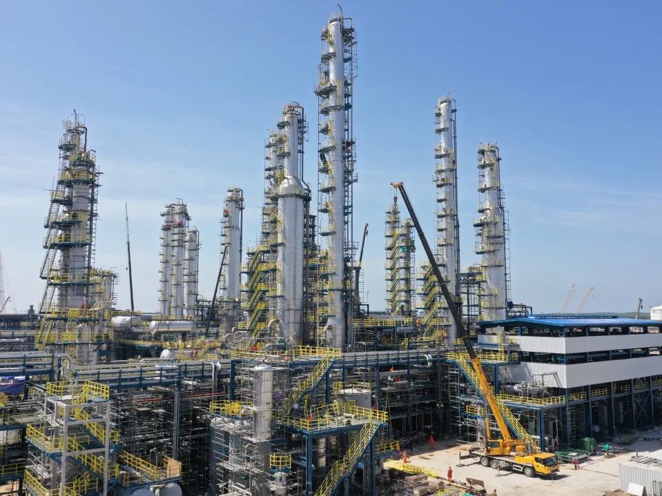 决战·广东石化 | 第一建设公司53个主项擎起“大炼油” 决战·广东石化 | 第一建设公司53个主项擎起“大炼油”