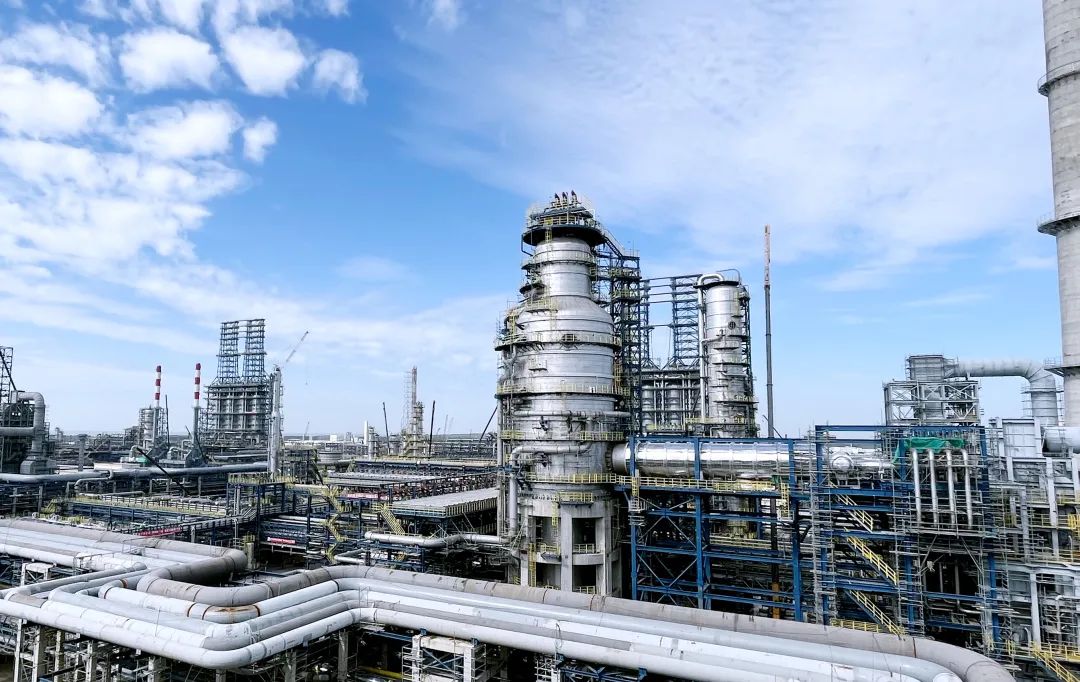 决战·广东石化 | 第一建设公司53个主项擎起“大炼油” 决战·广东石化 | 第一建设公司53个主项擎起“大炼油”