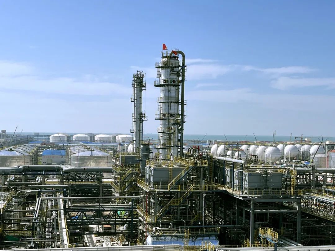 决战·广东石化 | 第一建设公司53个主项擎起“大炼油” 决战·广东石化 | 第一建设公司53个主项擎起“大炼油”