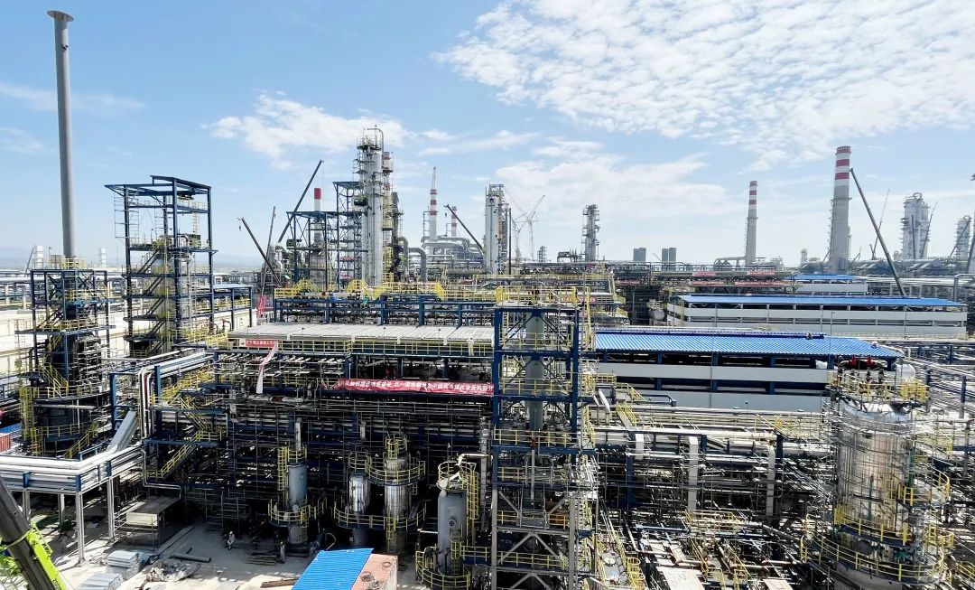 决战·广东石化 | 第一建设公司53个主项擎起“大炼油” 决战·广东石化 | 第一建设公司53个主项擎起“大炼油”