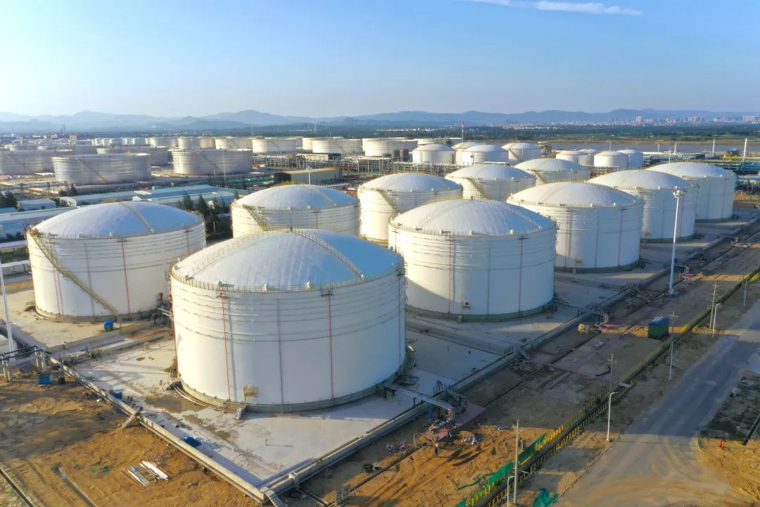 决战·广东石化 | 高架火炬系统和汽油成品罐区等7个主项单元同日中交 决战·广东石化 | 高架火炬系统和汽油成品罐区等7个主项单元同日中交