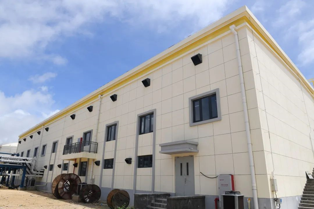 决战·广东石化 | 高架火炬系统和汽油成品罐区等7个主项单元同日中交 决战·广东石化 | 高架火炬系统和汽油成品罐区等7个主项单元同日中交