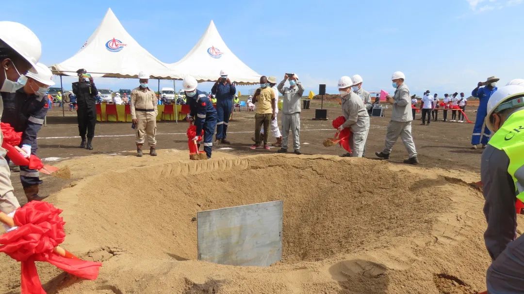 乌干达中海油Kingfisher油田EPC 3包项目正式开工 乌干达中海油Kingfisher油田EPC 3包项目正式开工