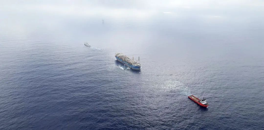 海油发展采油服务公司团队为我国首次自主解脱FPSO立新功 海油发展采油服务公司团队为我国首次自主解脱FPSO立新功