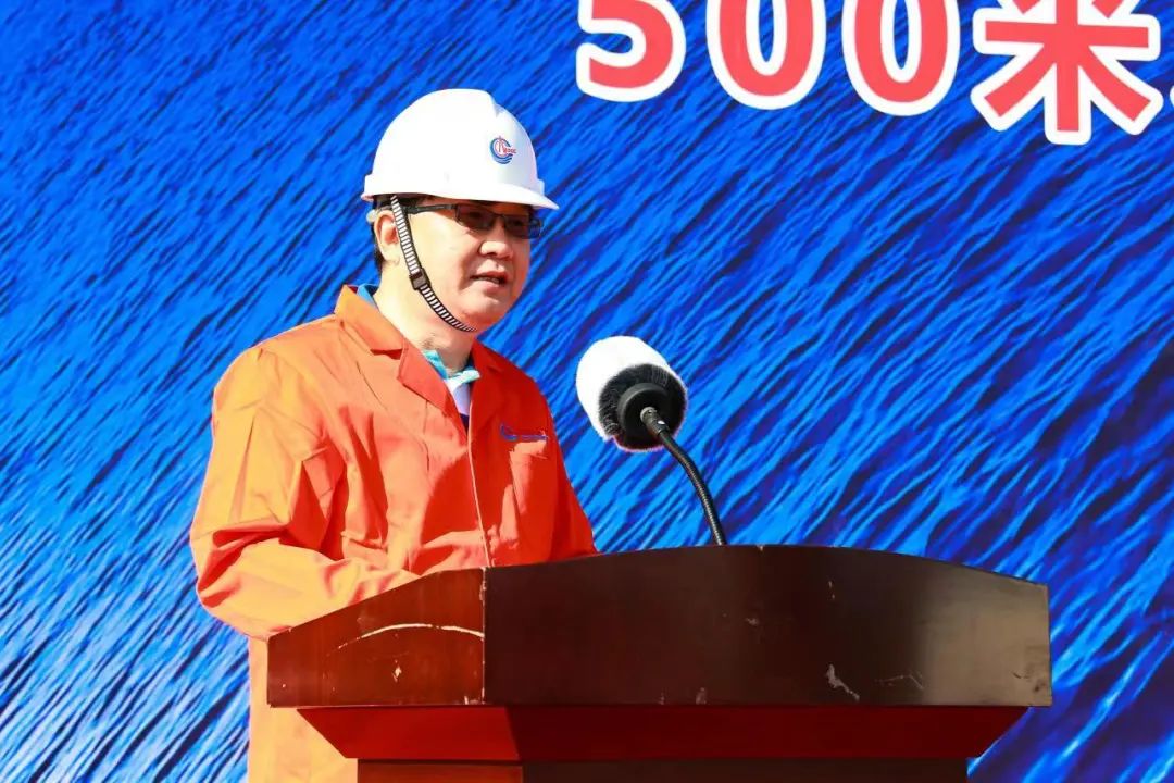 我国自主研发的首套深水水下多功能管汇系统在天津交付 我国自主研发的首套深水水下多功能管汇系统在天津交付