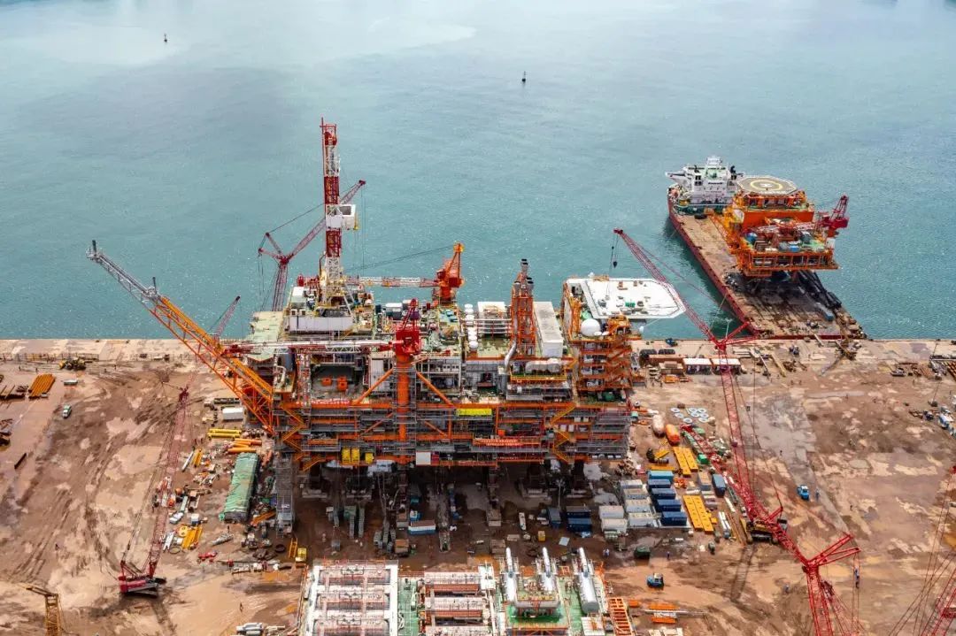 我国首个海上二氧化碳封存示范工程设备建造完工 我国首个海上二氧化碳封存示范工程设备建造完工