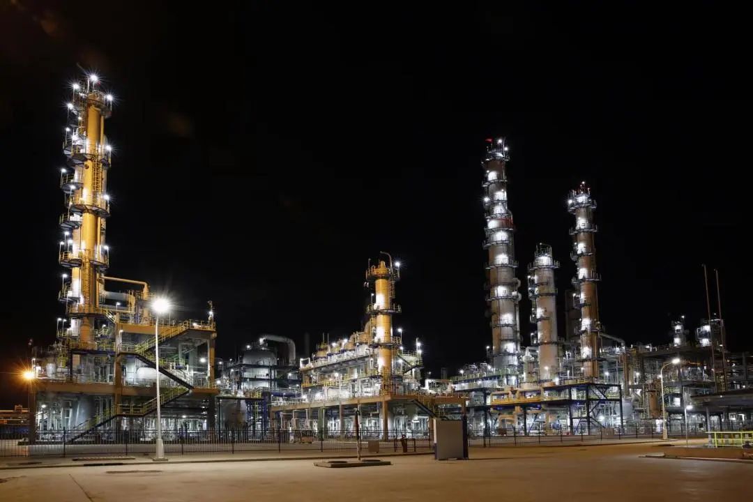 营收可超百亿元!我国首个丁二烯法己二腈工业化生产项目投产 营收可超百亿元!我国首个丁二烯法己二腈工业化生产项目投产