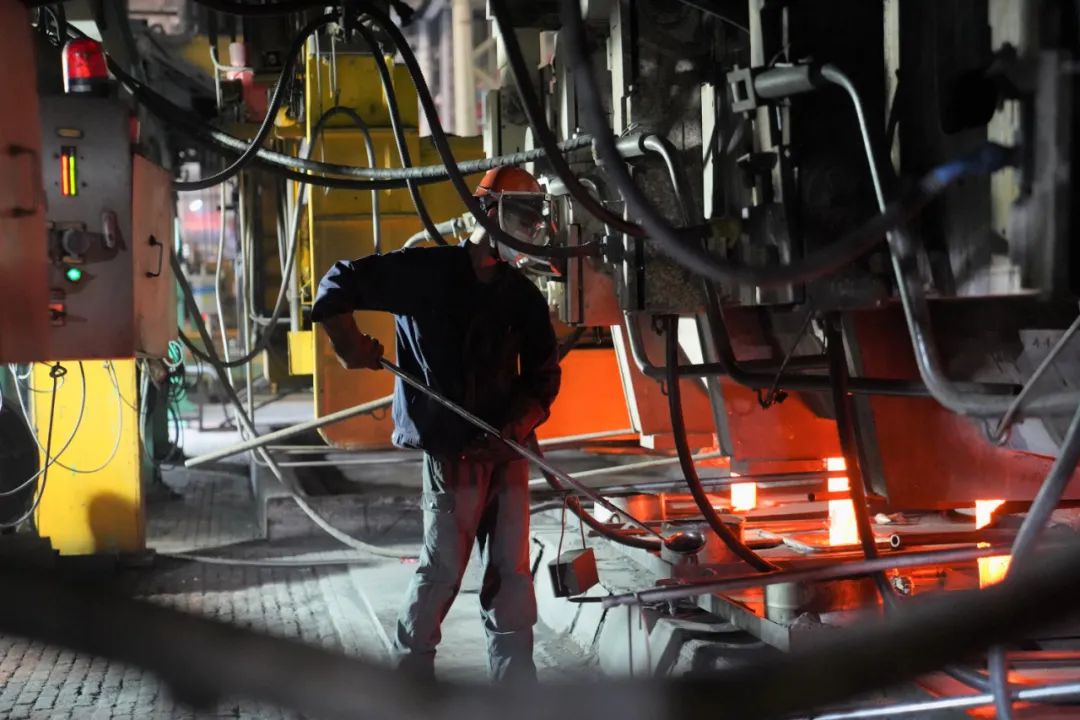 战高温 | 致敬无惧“烤”验的特钢人 战高温 | 致敬无惧“烤”验的特钢人