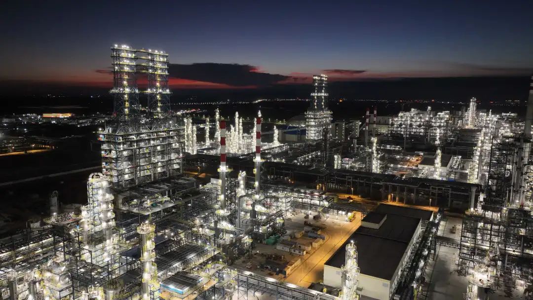 实地探访 | 揭秘中石油在建最大炼化一体化工程的“超级大脑”! 实地探访 | 揭秘中石油在建最大炼化一体化工程的“超级大脑”!