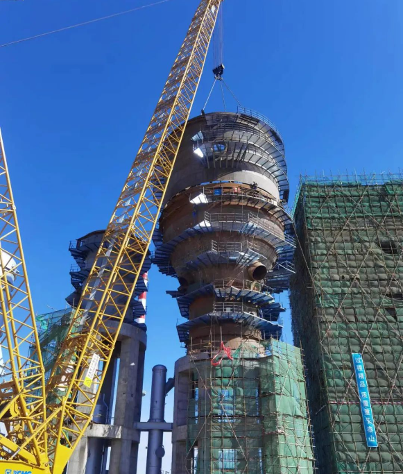 兰石重装“硬核”移动工厂 助推“国之重器”研制 兰石重装“硬核”移动工厂 助推“国之重器”研制