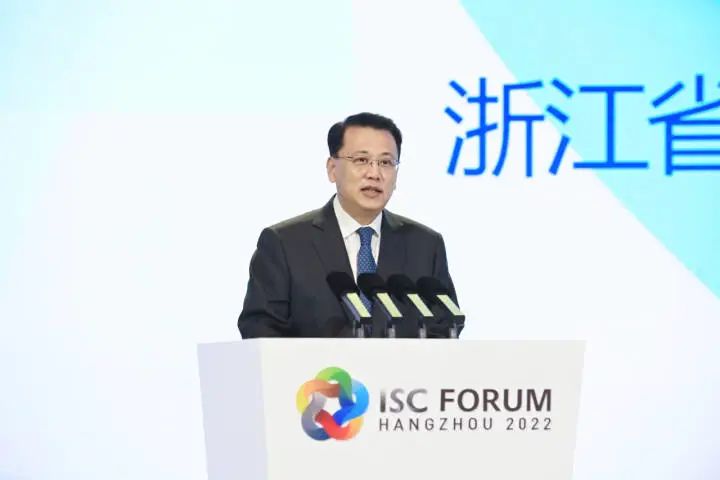 习近平致信祝贺产业链供应链韧性与稳定国际论坛开幕 习近平致信祝贺产业链供应链韧性与稳定国际论坛开幕