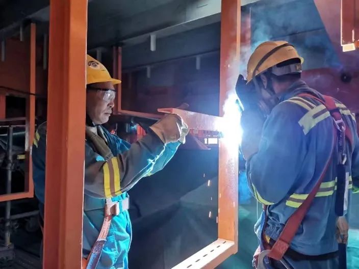 主体结构封顶!最大南海合作油田开发项目又迎里程碑节点 主体结构封顶!最大南海合作油田开发项目又迎里程碑节点