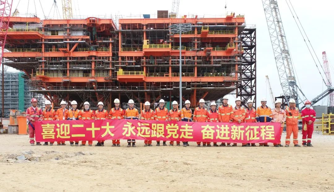 主体结构封顶!最大南海合作油田开发项目又迎里程碑节点 主体结构封顶!最大南海合作油田开发项目又迎里程碑节点