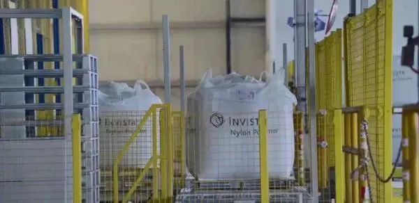 上海将建立尼龙66完整产业链,这家美国巨头约90%的原料和设备均从中国采购 上海将建立尼龙66完整产业链,这家美国巨头约90%的原料和设备均从中国采购