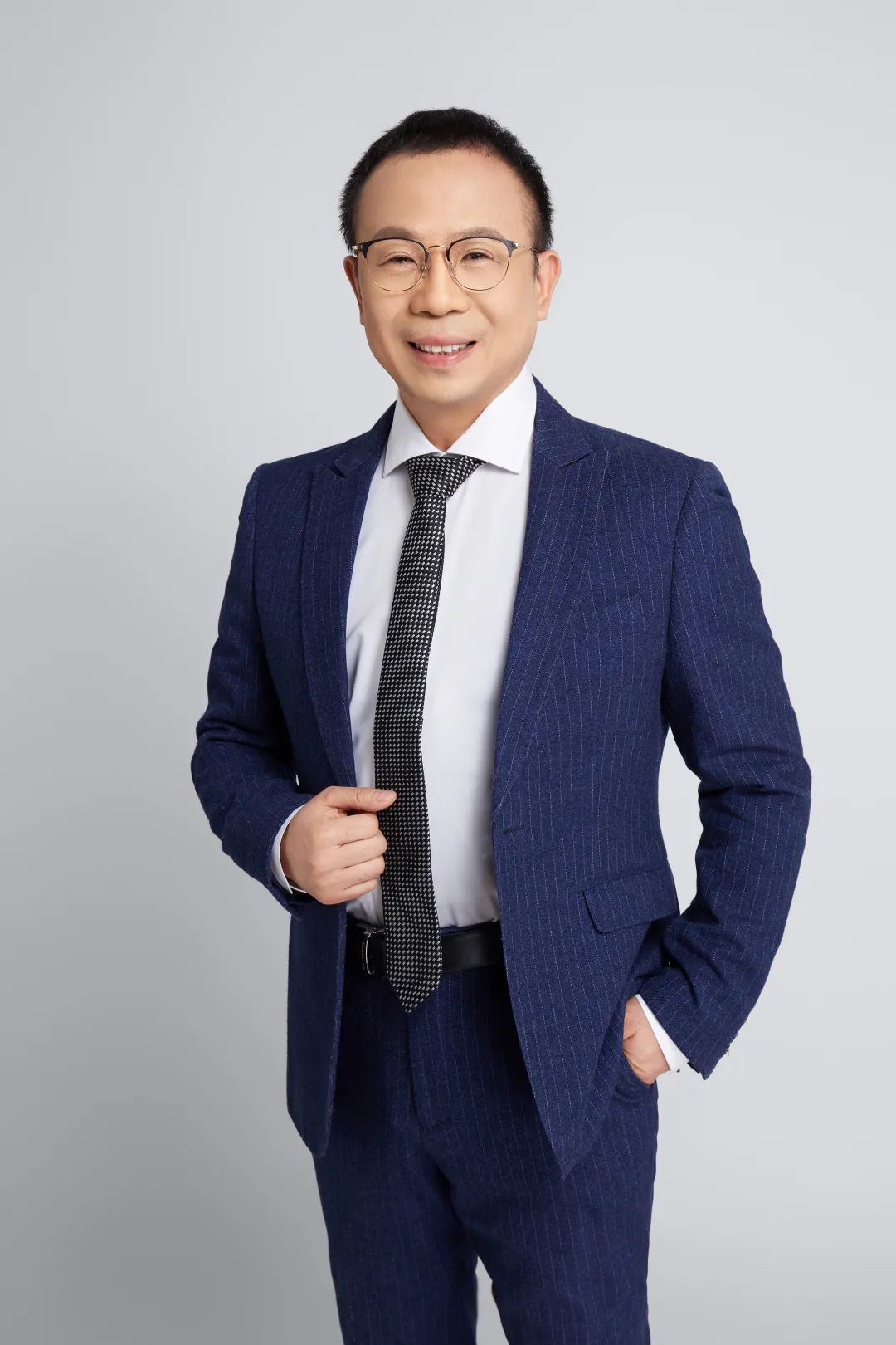 Դʩ͵µĿɳҵҵνɫתͣ