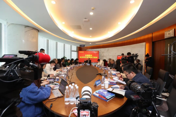 ȫ˴ԪᡱԣӦȹԳˮΪĴϵͳԴת