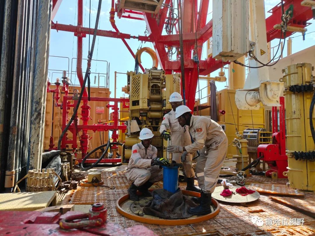 中企自研高端油气装备助力乌干达石油项目开发 中企自研高端油气装备助力乌干达石油项目开发